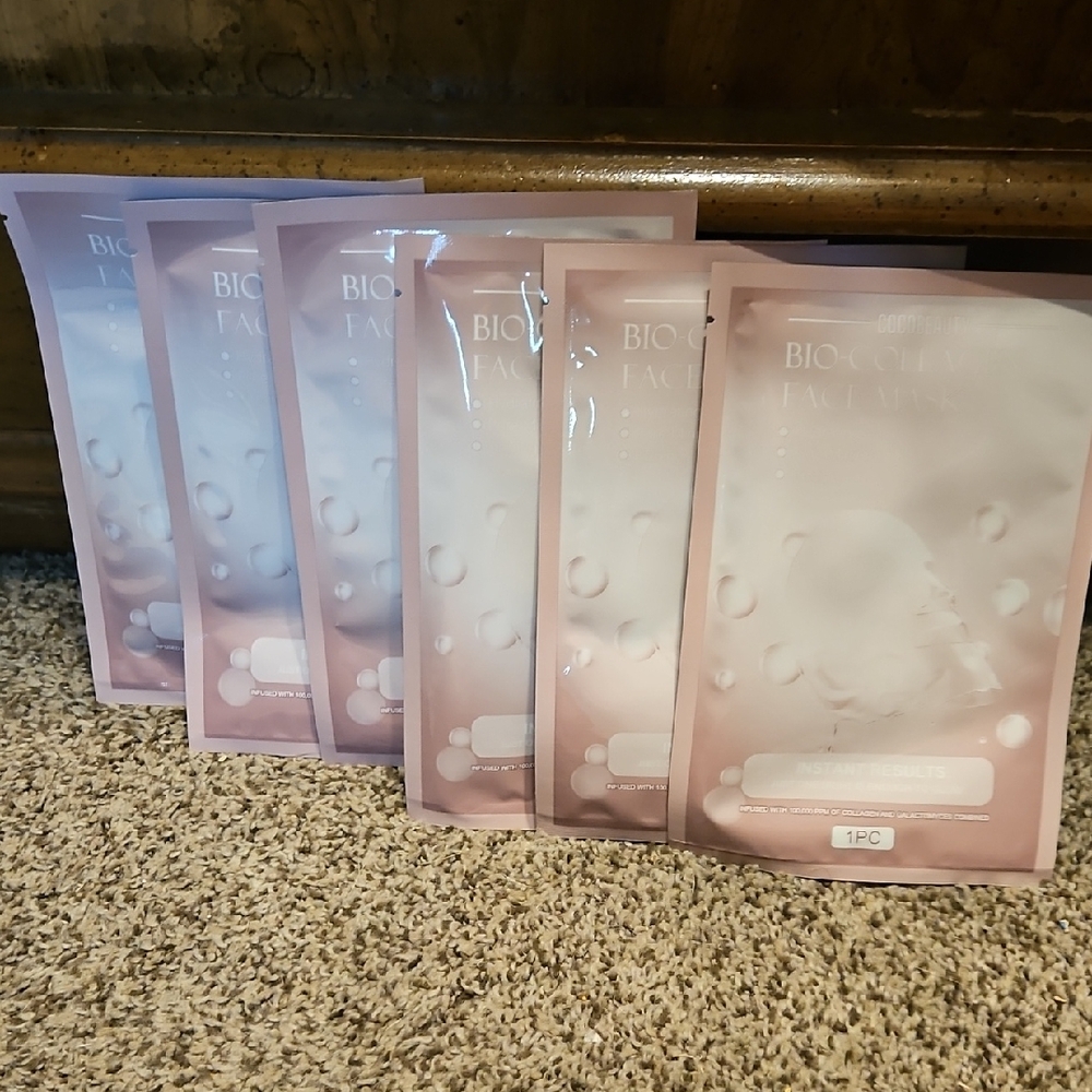 Hydrating Women's Sheet Mask - Pink